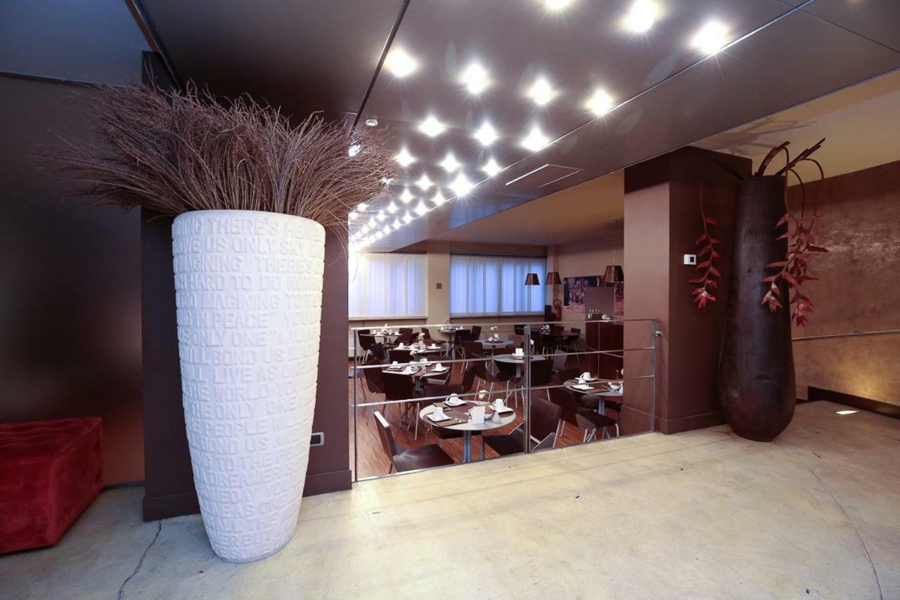 Hotel Aleramo Asti Ngoại thất bức ảnh